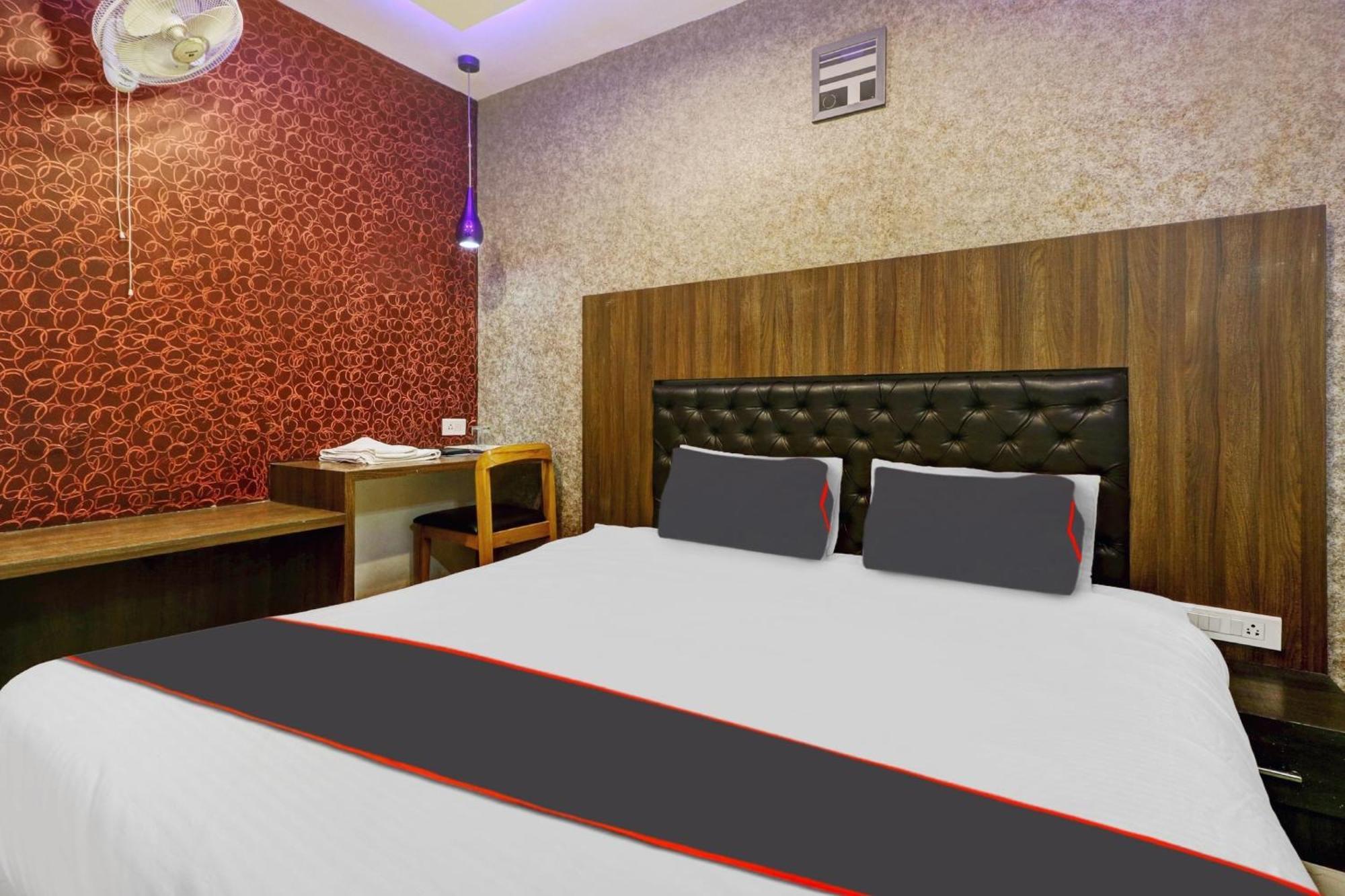 Отель Super Collection O Manasi Residency Бангалор Экстерьер фото