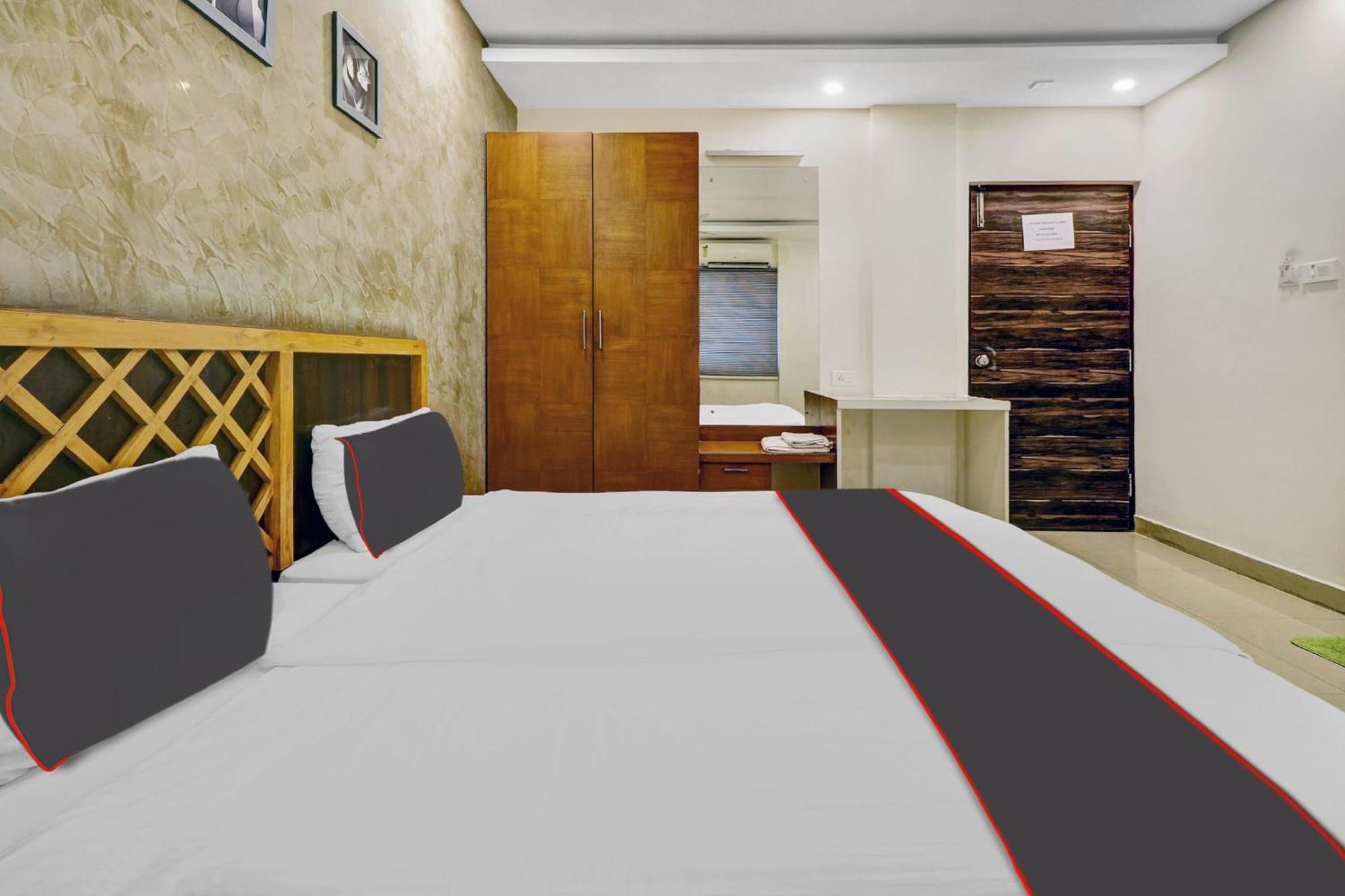 Отель Super Collection O Manasi Residency Бангалор Экстерьер фото